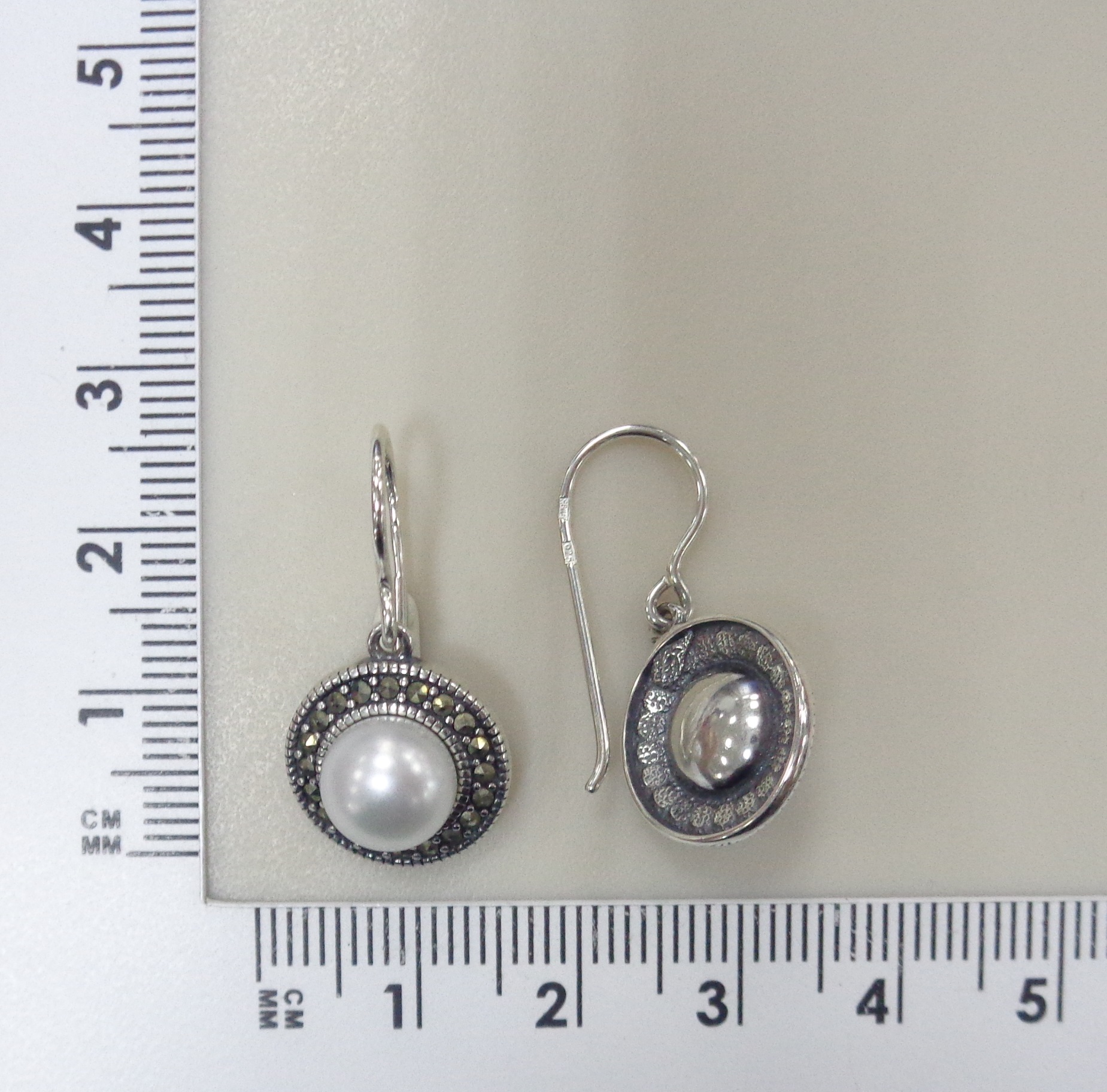 Серебряные серьги с жемчугом